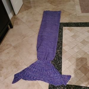 Knitted mermaid blanket